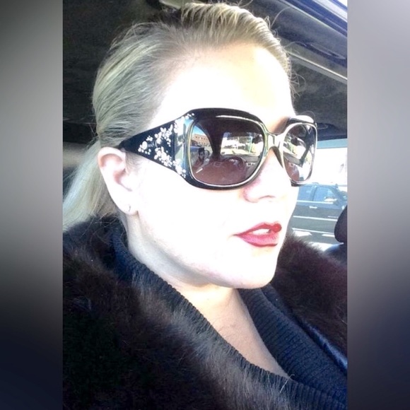 Meet the posher - Picture 4 of 13